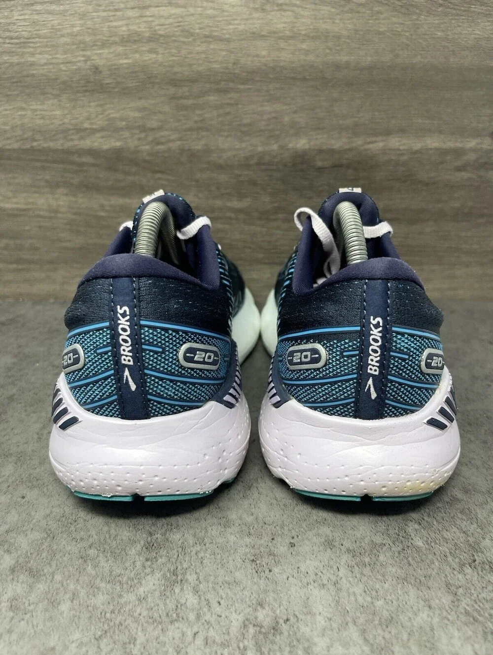 Brooks Glycerin GTS 20 Peacoat Blue Size 10 Womens Support Running Shoes
